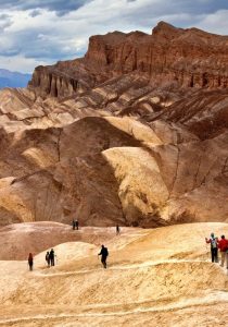 CALIFORNIA - FRA FJELL TIL ØRKENLANDSKAP